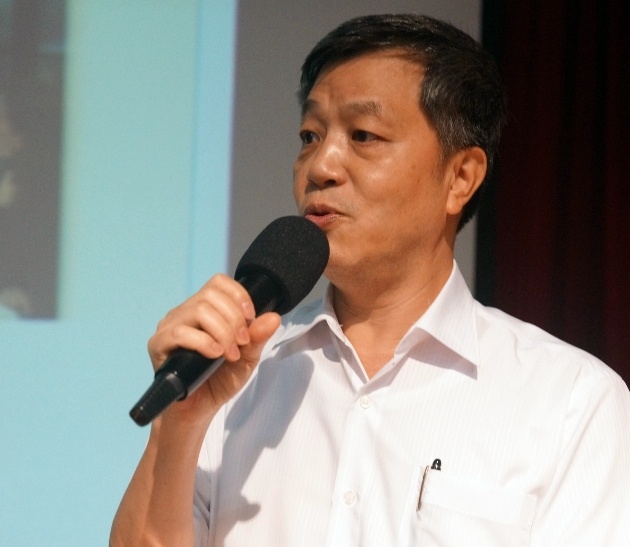 勞動部長陳雄文表示，今年達最高峰後，勞動力將逐年下降。