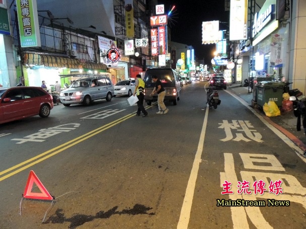 台南市針對違停大舉開罰，但車禍傷亡人數竟比去年增加。(記者蔡宗憲攝)