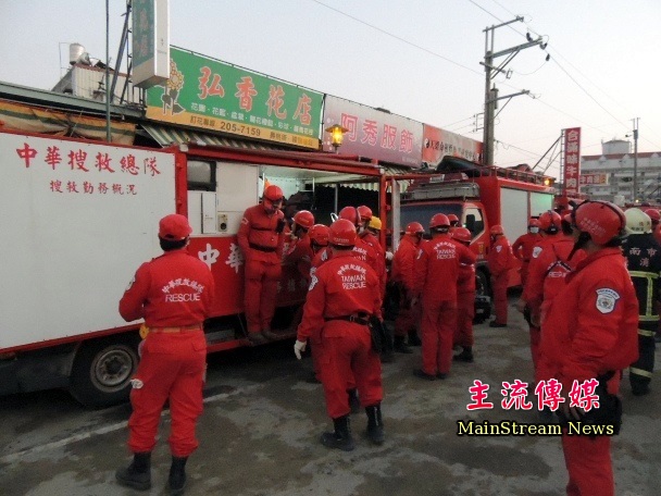 中華搜救總隊11日晚間決定全隊撤離台南。(資料照，記者蔡宗憲攝)