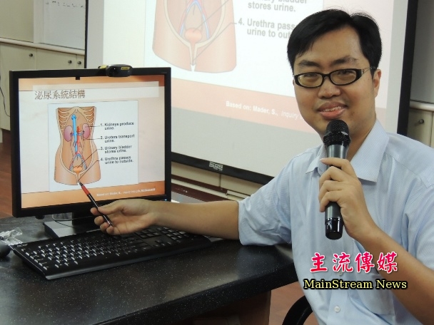 台南醫院感染科主任洪元斌表示，尿液不夠時，尿道就容易滋生細菌而造成感染。(記者吳敏慈攝)