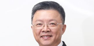 前台鹽綠能董事長陳啓昱
