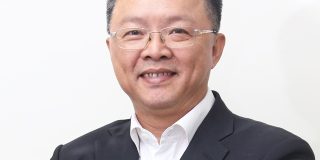 前台鹽綠能董事長陳啓昱